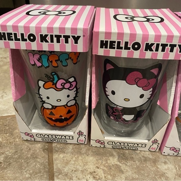 Hello Kitty Halloween Fall Glass Set NEW 5 Collection Glitter Sparkle Pumpkin - Picture 3 of 5